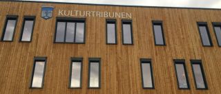 Kulturtribunen som er i 2. og 3. etasje i tribuneanlegget på Ranheim arena, er bydelens kulturelle møteplass med bibliotek og fritidstilbud til barn og unge.